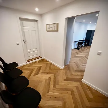 Zi 1 Zentral Und Modern Im Herzen Oldenburgs